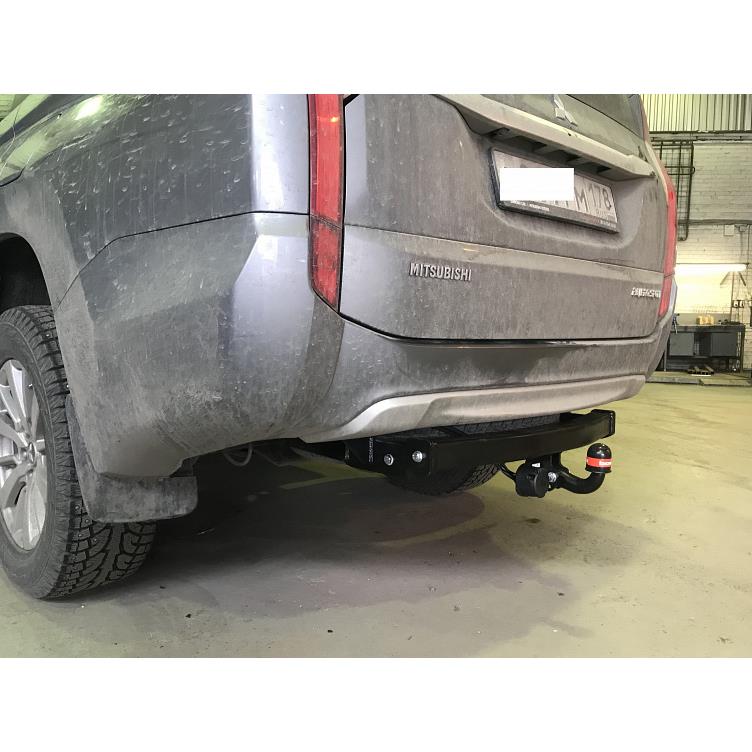 Фаркоп для Pajero Sport 2 / Pajero Sport 3